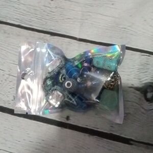 So much good pieces in this